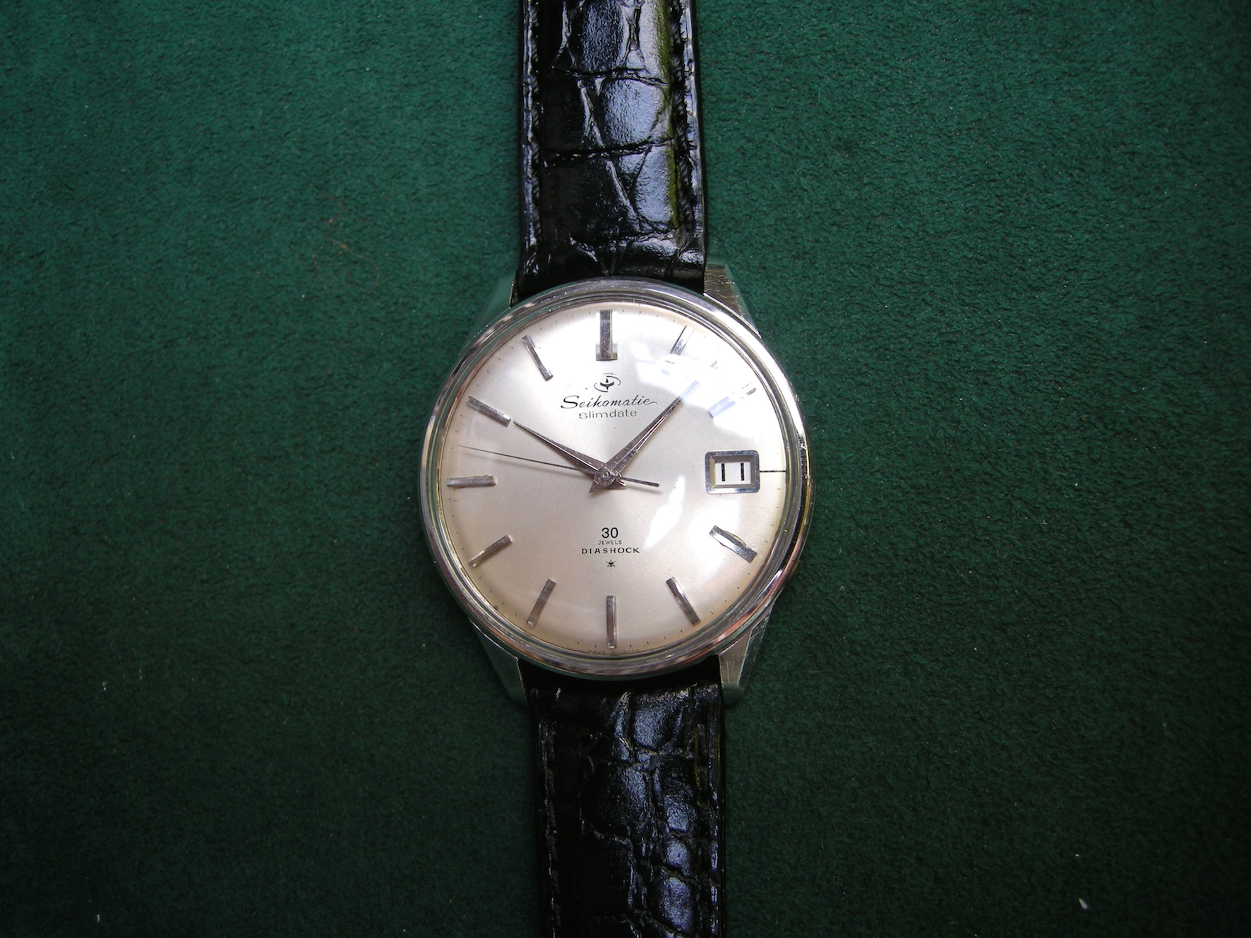 稼働品 SEIKOMATIC Slimdate 840990 自動巻き 腕時計 Yahoo!オークション - Seikomatic Slimdate セイコーマチック
